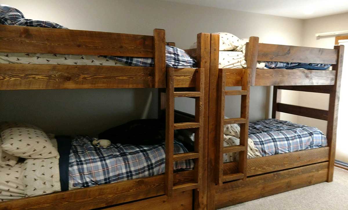 Quadruple Barnwood Log Bunk Bed for Spacious Interiors